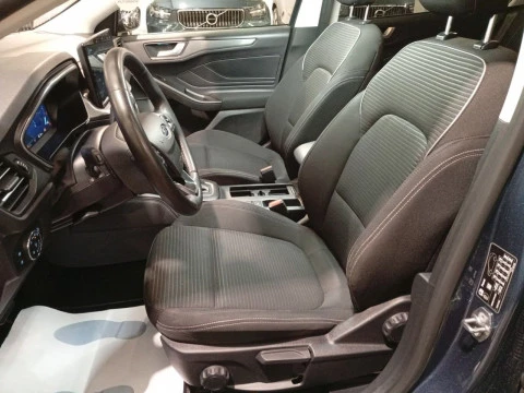 Ford Focus 1.0 Ecoboost MHEV 92kW ST-Line Auto SB