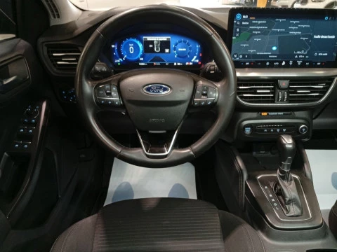 Ford Focus 1.0 Ecoboost MHEV 92kW ST-Line Auto SB