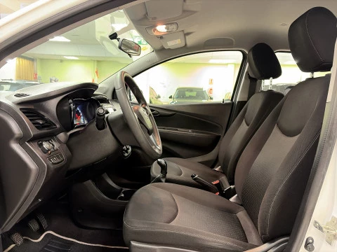 Opel Karl 1.0 Selective 55 kW (75 CV)