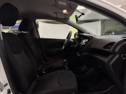 Opel Karl 1.0 Selective 55 kW (75 CV)