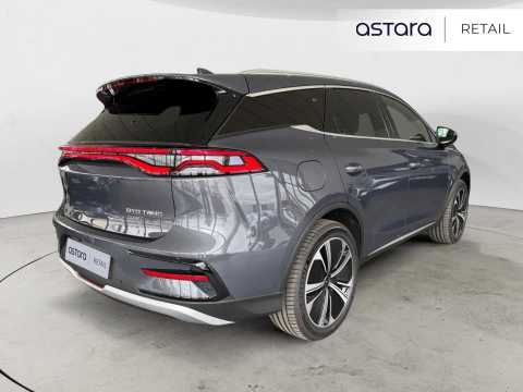 BYD TANG Flagship