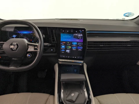 Renault Espace Iconic E-Tech full hybrid 146kW