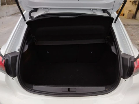 Peugeot 208 BlueHDi 73kW (100CV) Active