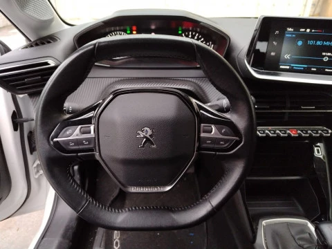 Peugeot 208 BlueHDi 73kW (100CV) Active