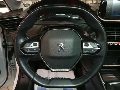 Peugeot 208 BlueHDi 73kW (100CV) Active