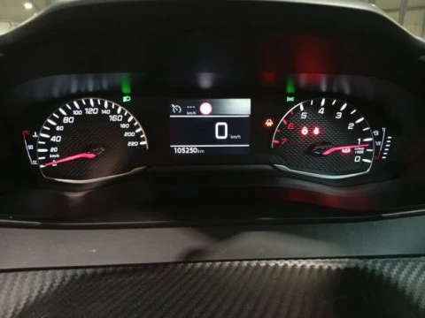 Peugeot 208 BlueHDi 73kW (100CV) Active