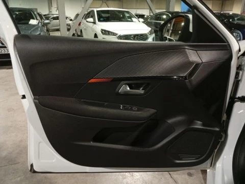 Peugeot 208 BlueHDi 73kW (100CV) Active