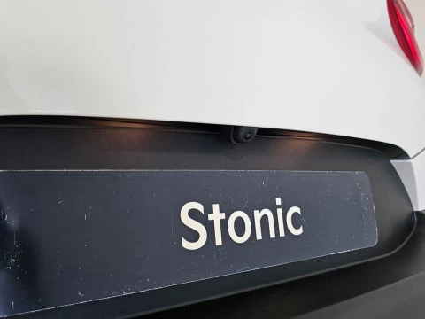 Kia Stonic 1.2 DPi 58kW (79CV) Concept