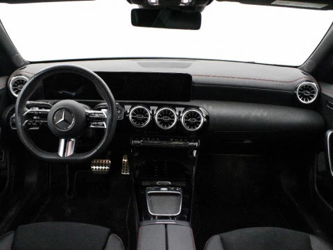 Mercedes-Benz CLA 2.0 CLA 220 D DCT 190 4P