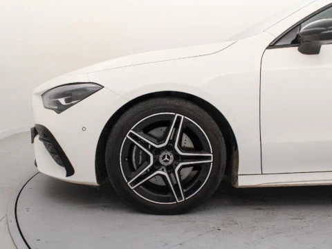 Mercedes-Benz CLA 2.0 CLA 220 D DCT 190 4P