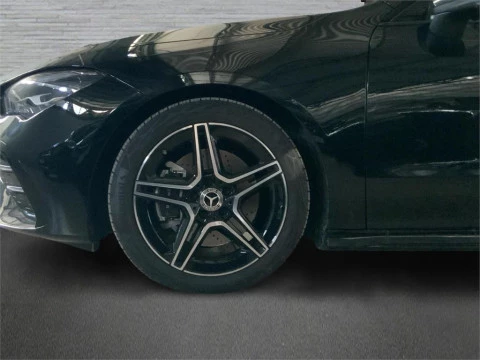 Mercedes-Benz CLA 200 D DCT
