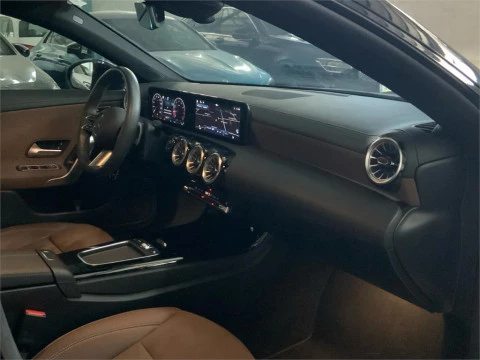 Mercedes-Benz CLA 200 D DCT