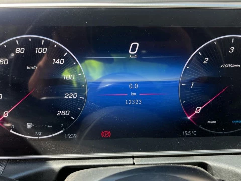 Mercedes-Benz Clase C 220 d Berlina