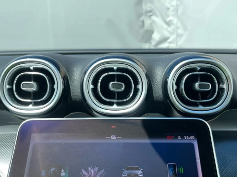 Mercedes-Benz Clase C 220 d Berlina