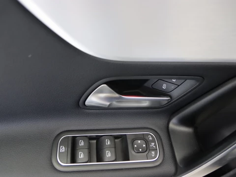 Mercedes-Benz CLA SE 180 SHOOTING BRAKE 5P