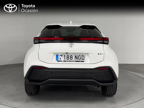 Toyota C-HR 1.8 Active Hybrid 140