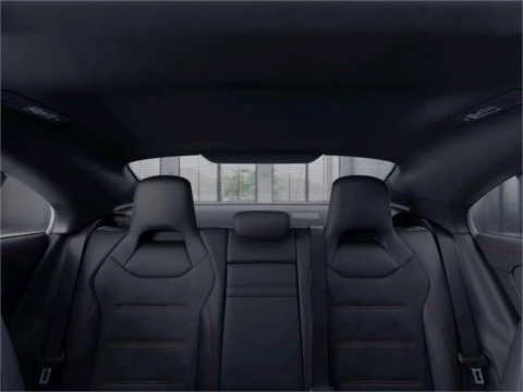 Mercedes-Benz CLA 200 D DCT