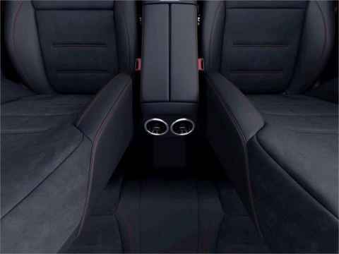 Mercedes-Benz CLA 200 D DCT