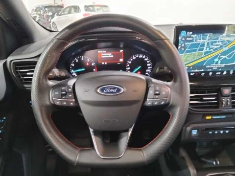 Ford Focus 1.0 Ecoboost MHEV ST-Line 114 kW (155 CV)