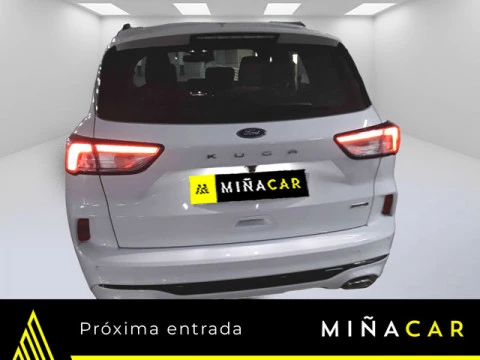 Ford Kuga 2.5 Duratec FHEV ST-Line Auto 140 kW (190 CV)