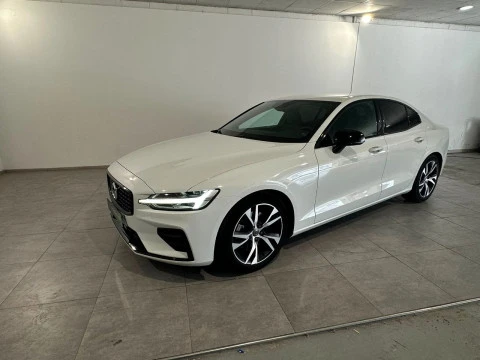 Volvo S60 B4G FWD RDESIGN AUT MHEV