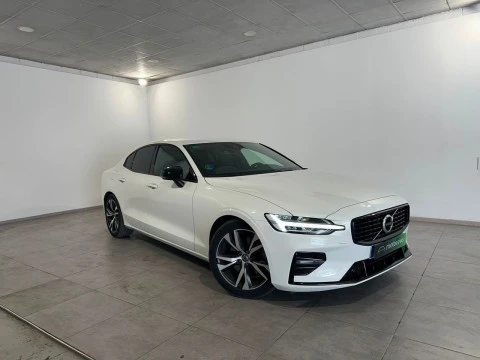 Volvo S60 B4G FWD RDESIGN AUT MHEV