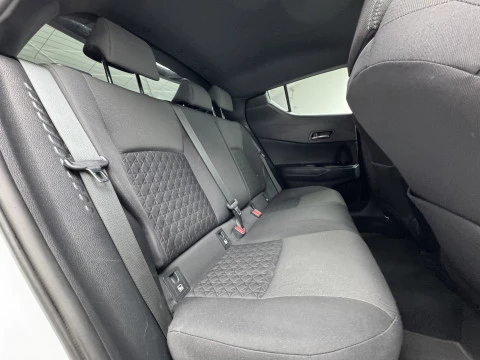 Toyota C-HR 2.0 180H Advance