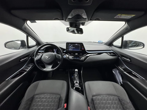 Toyota C-HR 2.0 180H Advance