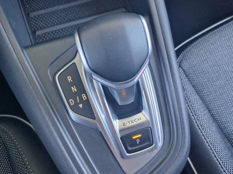 Renault Captur Zen E-TECH Híbrido enchufable 160cv