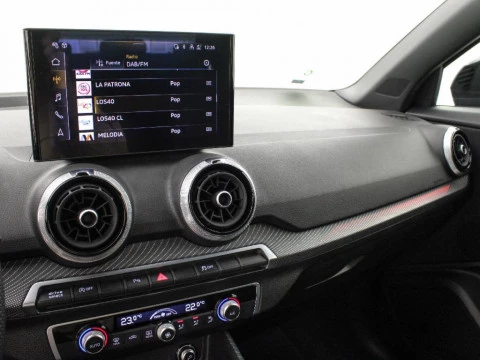 Audi Q2 1.5 35 TFSI S TRONIC ADRENALIN BLACK ED 150 5P