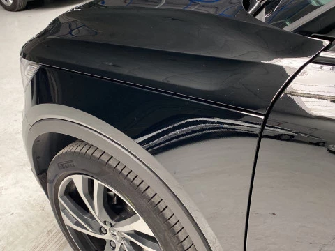 Volvo XC40 1.5 T2 R-DESIGN AUTO 5P