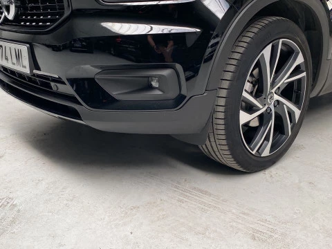 Volvo XC40 1.5 T2 R-DESIGN AUTO 5P