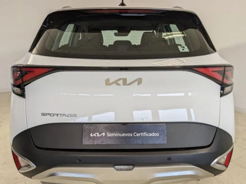 Kia Sportage 1.6 T-GDi MHEV 118kW (160CV) Drive 17