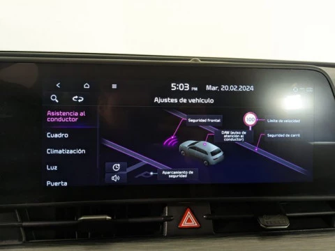 Kia Sportage 1.6 T-GDi MHEV 118kW (160CV) Drive 17