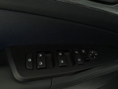 Kia Sportage 1.6 T-GDi MHEV 118kW (160CV) Drive 17