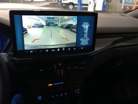 Ford Focus 1.0 Ecoboost MHEV 92kW ST-Line X