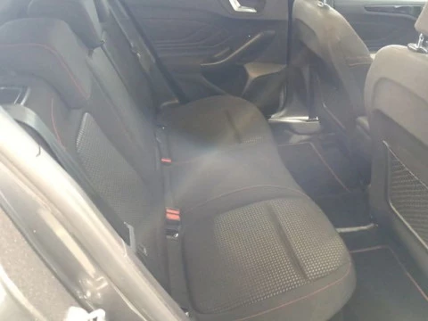 Ford Focus 1.0 Ecoboost MHEV 92kW ST-Line X