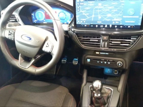 Ford Focus 1.0 Ecoboost MHEV 92kW ST-Line X
