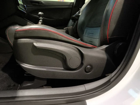 Hyundai Tucson 1.6 CRDI 48V N-Line 4X2 100 kW (136 CV)