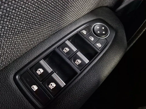 Renault Captur techno Eco-G 100cv (74 kW)