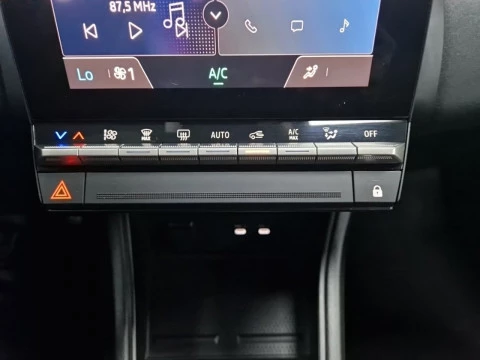 Renault Captur techno Eco-G 100cv (74 kW)