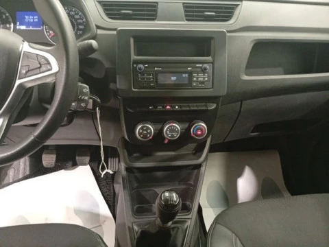 Renault Express  Confort 1.5 Blue dCi 70 kW (95 cv)