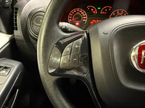 Fiat Fiorino Cargo Base N1 1.3 MJet 59 kW (80 CV)