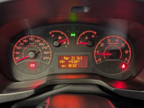 Fiat Fiorino Cargo Base N1 1.3 MJet 59 kW (80 CV)