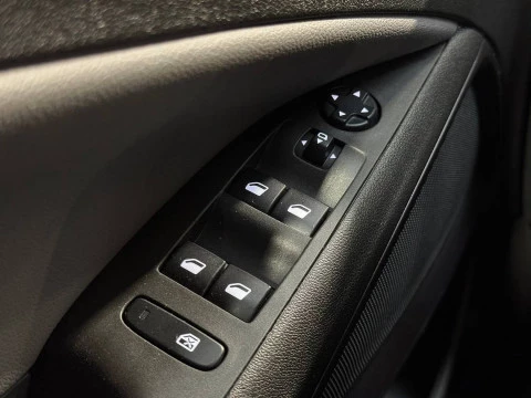 Opel Crossland X 1.2T 96kW (130CV) Excellence S/S