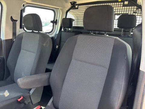 Peugeot Rifter Active Pack Business Std. BlueHDi 100