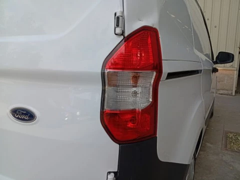 Ford Transit Courier Van 1.5 TDCi 56kW Trend