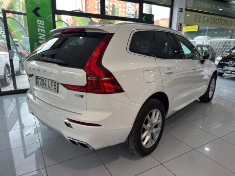 Volvo XC60 Business Plus T8 Twin AWD