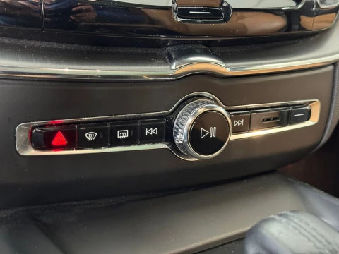 Volvo XC60 Business Plus T8 Twin AWD