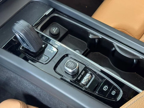 Volvo XC60 Business Plus T8 Twin AWD